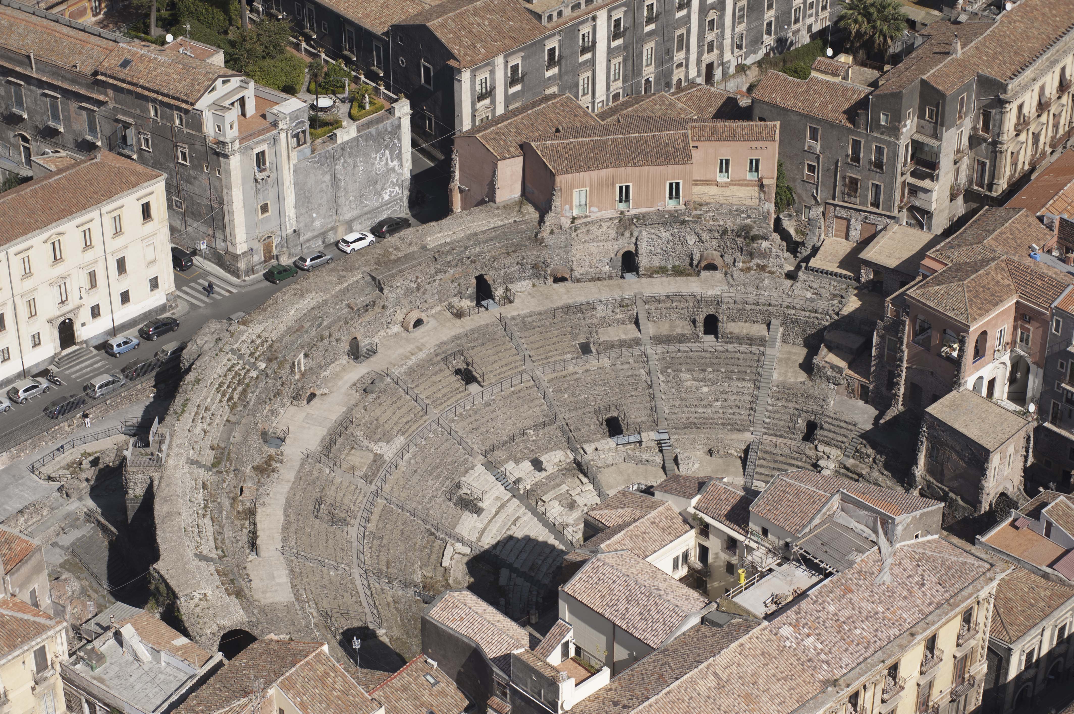 Teatro romano di catania_foto aerea